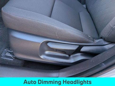 Used 2025 Toyota Corolla LE FWD image 14