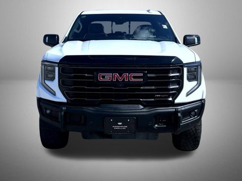 Certified 2023 GMC Sierra 1500 AT4X w/ AT4X AEV Edition AWD/4WD image 3