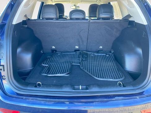 Used 2018 Jeep Compass Latitude w/ Cold Weather Group image 32