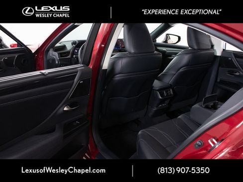 Used 2021 Lexus ES 350 Ultra Luxury w/ Accessory Package 2 FWD image 14