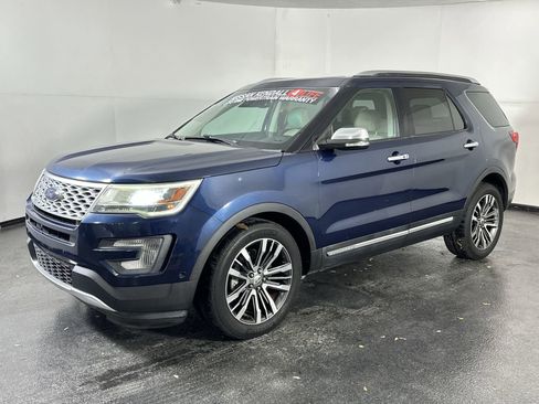 Used 2016 Ford Explorer Platinum AWD/4WD image 4