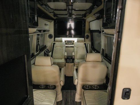 Used 2020 Mercedes-Benz Sprinter 3500 image 30