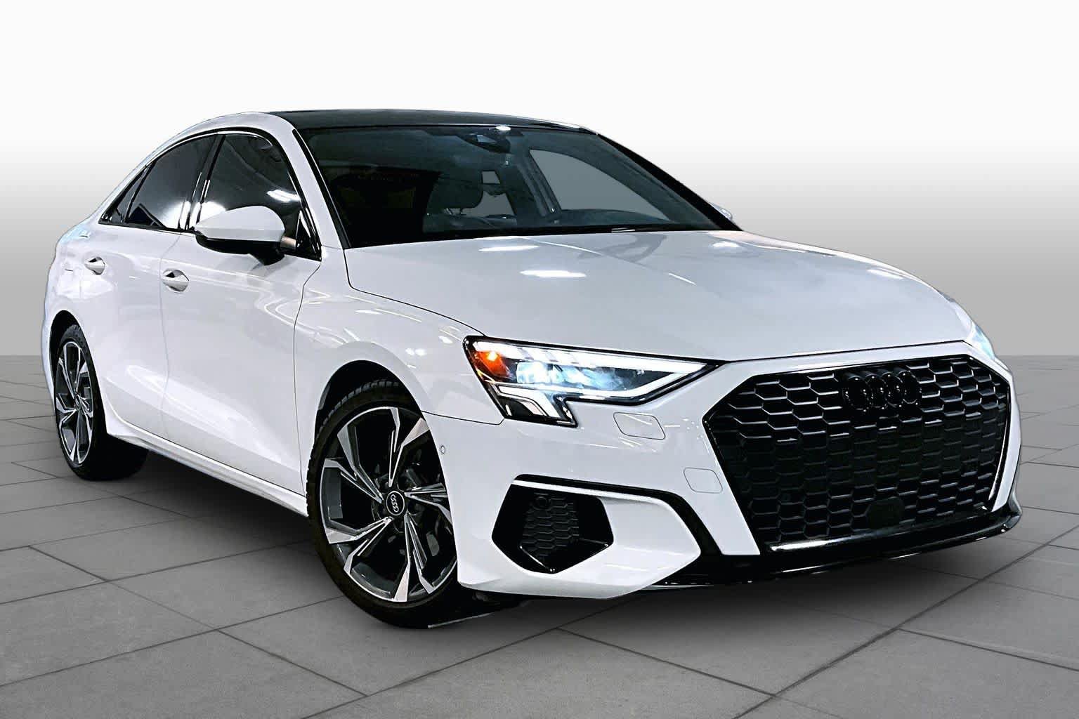 Used 2023 Audi A3 2.0T Premium Plus w/ Premium Plus Package FWD image 3