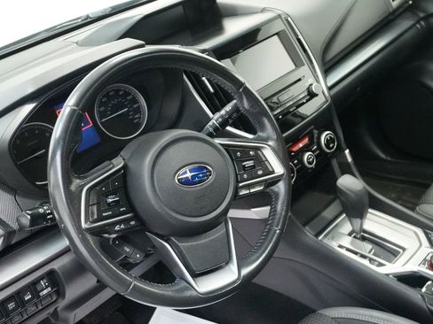 Used 2021 Subaru Forester Premium image 12