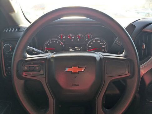 Used 2020 Chevrolet Silverado 1500 Custom w/ Custom Value Package image 16