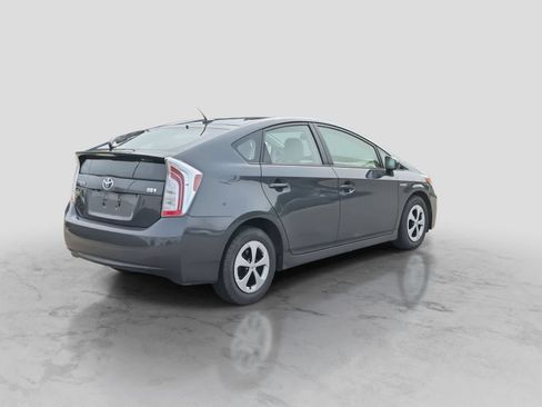 Used 2013 Toyota Prius Four FWD image 8