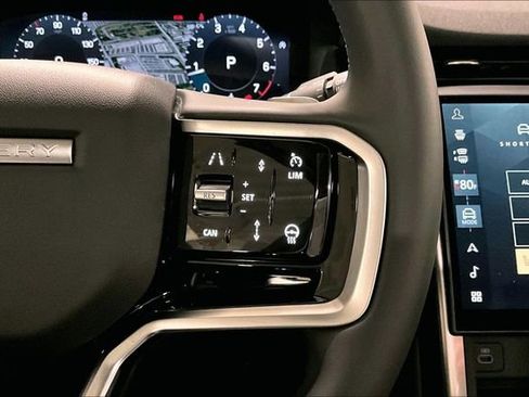 Certified 2025 Land Rover Discovery Sport S image 21