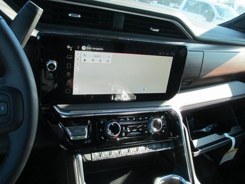 New 2026 GMC Sierra 2500 Denali Ultimate image 19