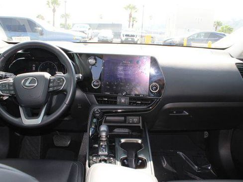 Certified 2024 Lexus NX 250 FWD w/ Premium Package image 10