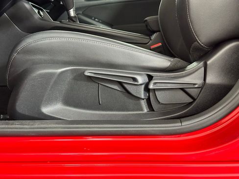 Used 2025 Honda Civic Sport image 21
