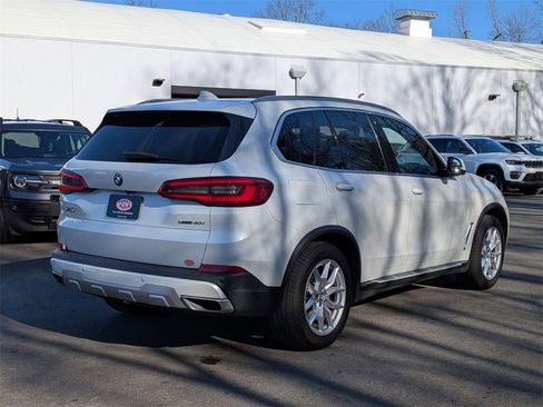 Used 2019 BMW X5 xDrive40i w/ Convenience Package image 3