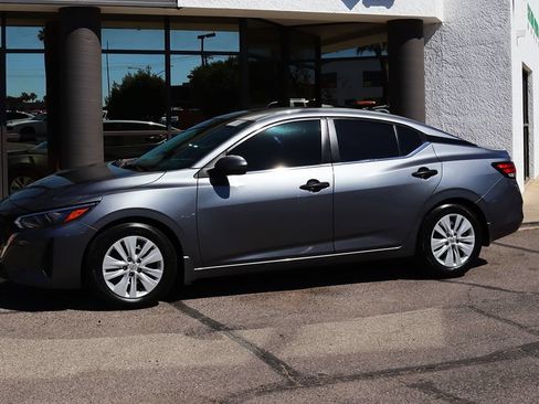 Used 2024 Nissan Sentra S FWD image 7