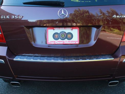 Used 2011 Mercedes-Benz GLK 350 4MATIC image 26