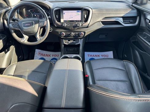 Used 2022 GMC Terrain AT4 w/ Infotainment Package II image 11