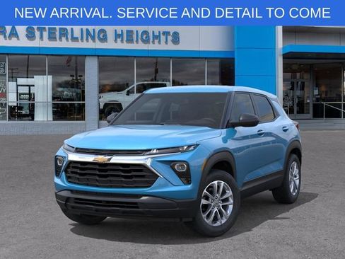Used 2026 Chevrolet TrailBlazer LS w/ LS Convenience Package FWD image 6