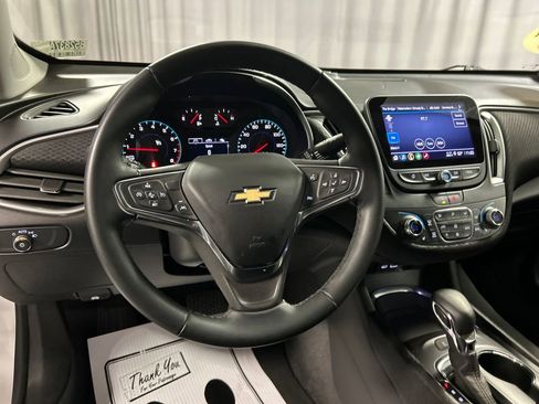 Used 2024 Chevrolet Malibu LT image 15