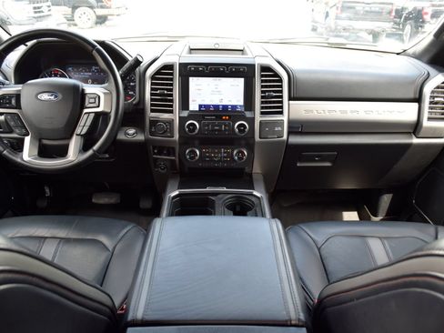 Used 2020 Ford F250 Platinum w/ FX4 Off-Road Package AWD/4WD image 5