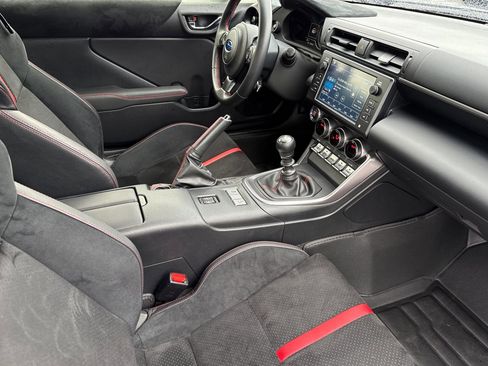 Used 2024 Subaru BRZ Limited image 15