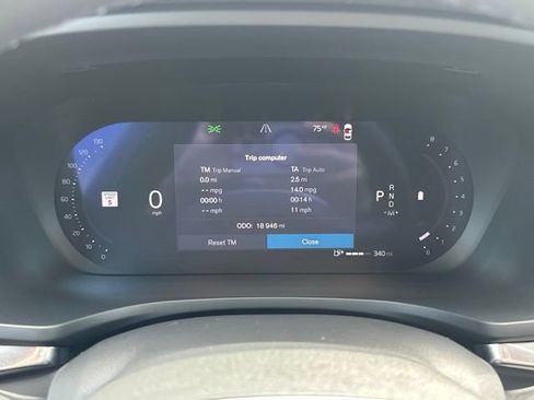 Certified 2025 Volvo V60 B5 Cross Country Plus AWD/4WD image 26