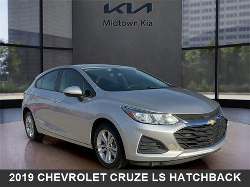 Used 2019 Chevrolet Cruze LS w/ LS Convenience Package image 27