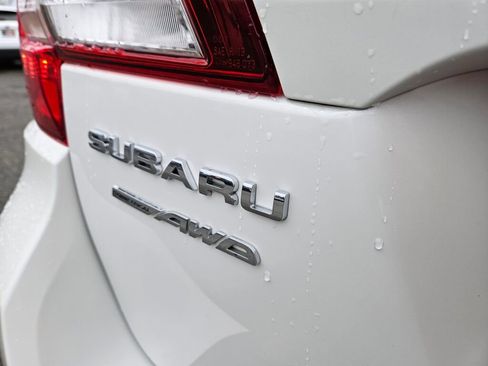 Used 2016 Subaru Outback 2.5i Limited image 16