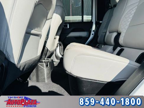 Used 2022 Jeep Gladiator Overland image 51