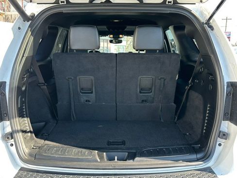 Used 2022 Dodge Durango R/T w/ Blacktop Package image 58