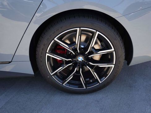 Used 2026 BMW i4 eDrive40 w/ M Sport Package RWD image 5