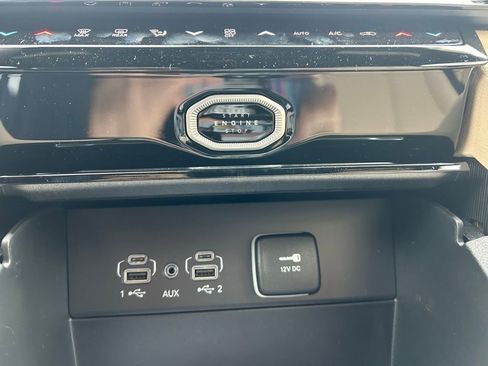 New 2026 Jeep Grand Cherokee Limited AWD/4WD image 23
