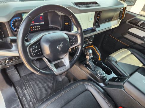 Used 2021 Ford Bronco Badlands image 29