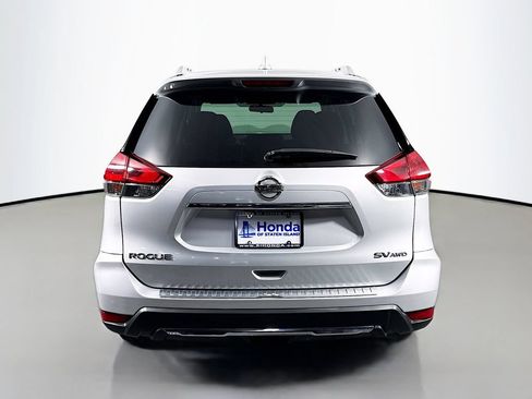 Used 2018 Nissan Rogue SV w/ Premium Package AWD/4WD image 6