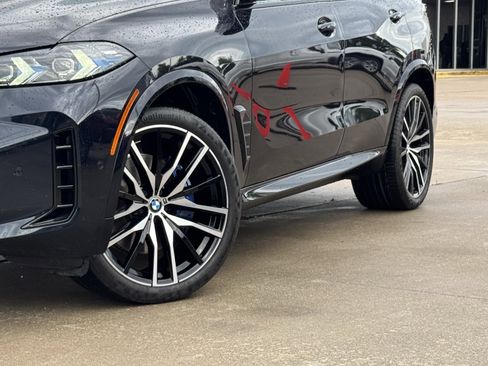 Used 2025 BMW X5 sDrive40i w/ M Sport Package RWD image 12