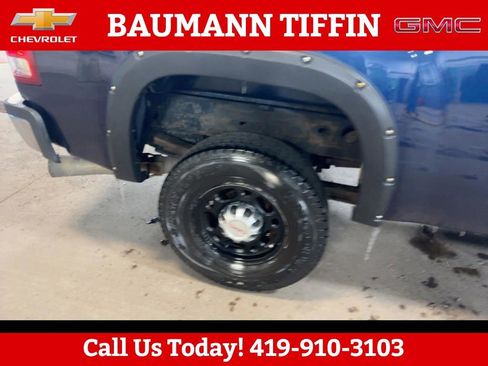Used 2009 GMC Sierra 2500 SLE w/ Convenience Package AWD/4WD image 29