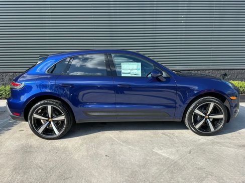 Used 2026 Porsche Macan AWD/4WD image 10