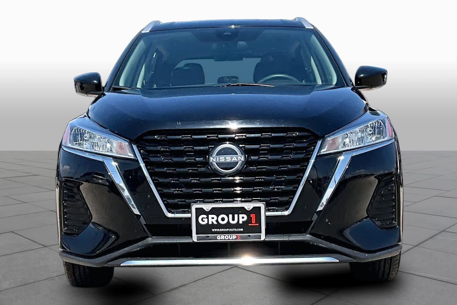 Used 2023 Nissan Kicks SV FWD image 4