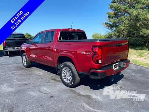 Used 2023 Chevrolet Colorado LT w/ LT Convenience Package II AWD/4WD image 6