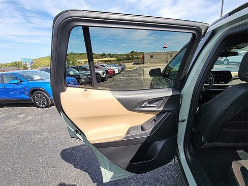 New 2026 Chevrolet Equinox ACTIV w/ Convenience Package III image 27