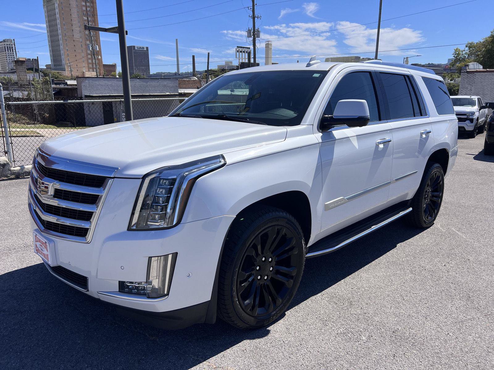 Used 2020 Cadillac Escalade 2WD image 34
