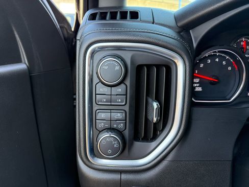 Used 2019 Chevrolet Silverado 1500 RST w/ All-Star Edition image 15