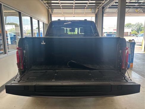 Used 2025 Ford F150 Raptor AWD/4WD image 8