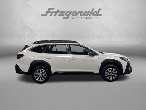 Used 2023 Subaru Outback 2.5i image 7