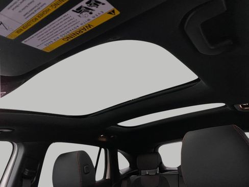 Certified 2026 Mercedes-Benz GLA 250 4MATIC image 31