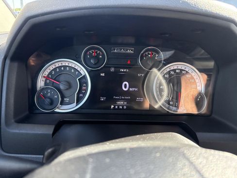 Used 2015 RAM 1500 Big Horn AWD/4WD image 15