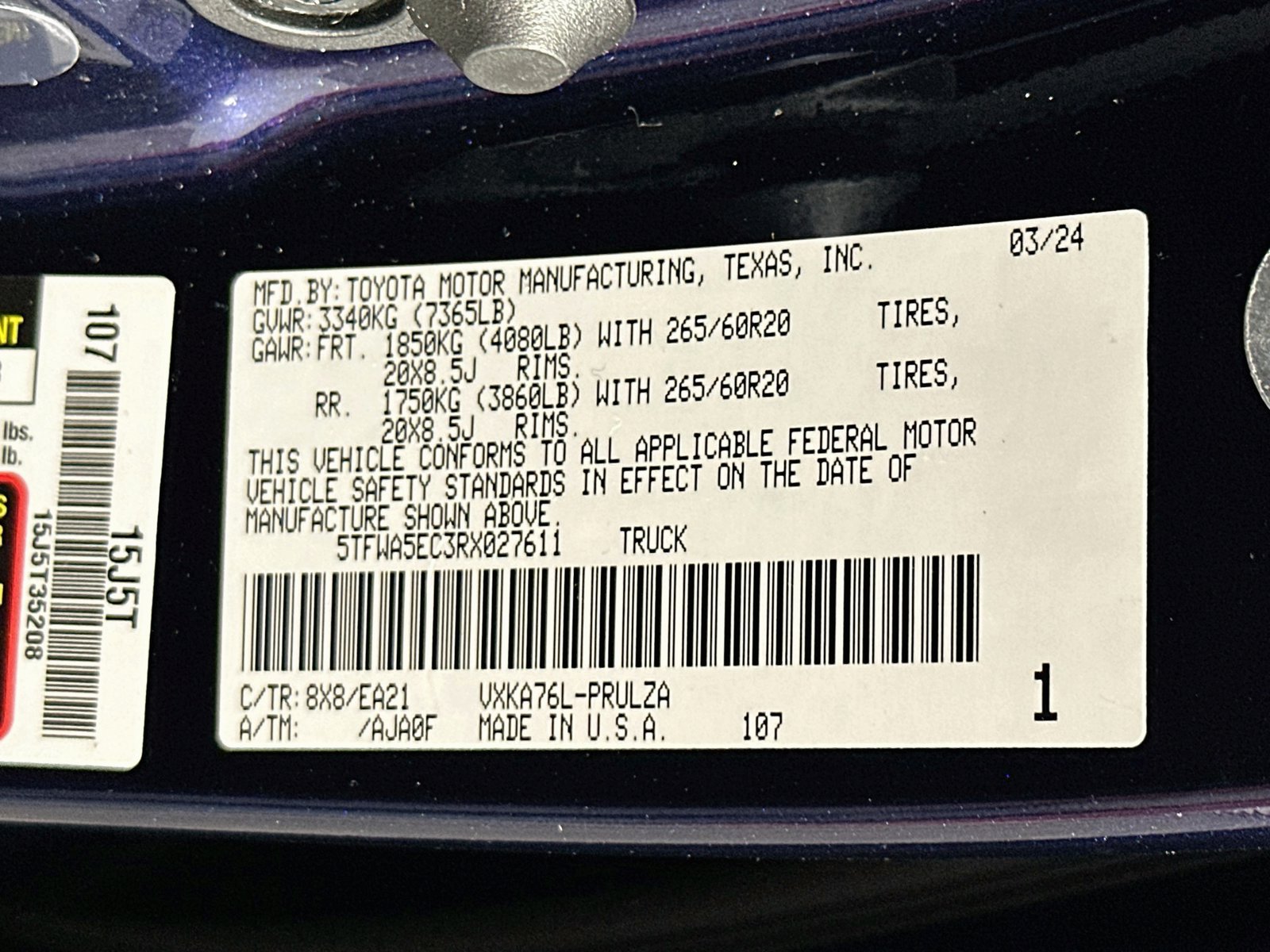 Used 2024 Toyota Tundra Limited w/ TRD Off-Road Package AWD/4WD image 32