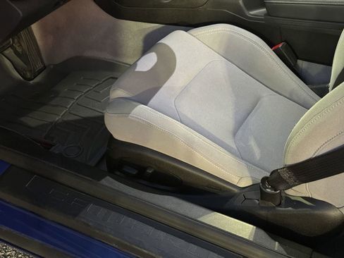 Used 2019 Chevrolet Camaro LT w/ RS Package image 16