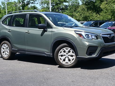 Used 2020 Subaru Forester w/ Alloy Wheel Package AWD/4WD image 2