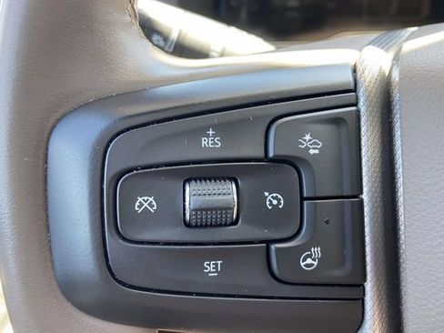 Certified 2023 GMC Yukon XL Denali RWD image 18