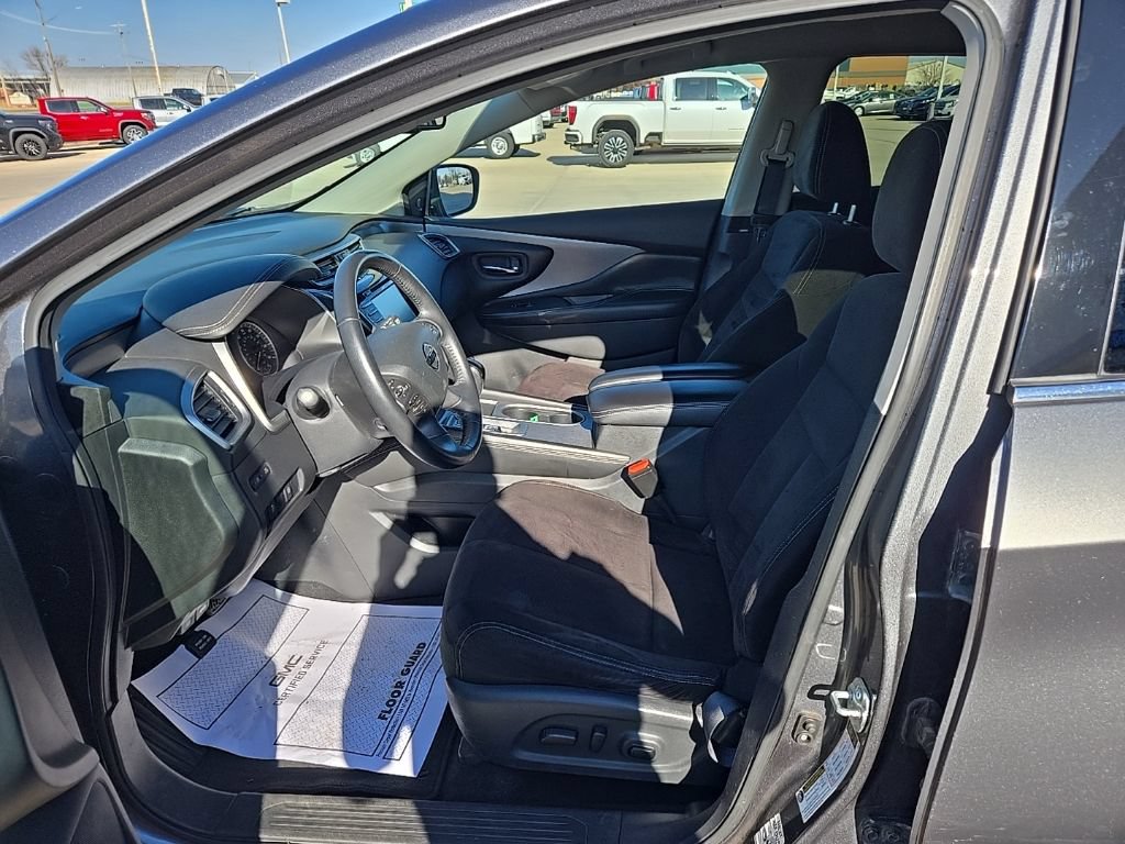 Used 2021 Nissan Murano SV AWD/4WD image 17
