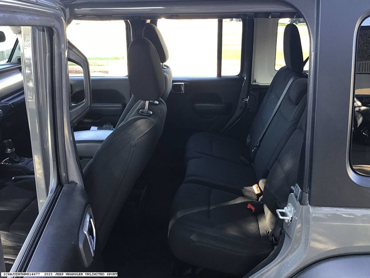 Used 2021 Jeep Wrangler Unlimited Sport AWD/4WD image 9