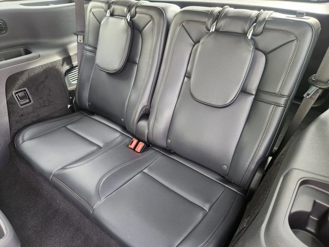 New 2025 Lincoln Aviator Reserve w/ Equipment Group 201A AWD/4WD image 16